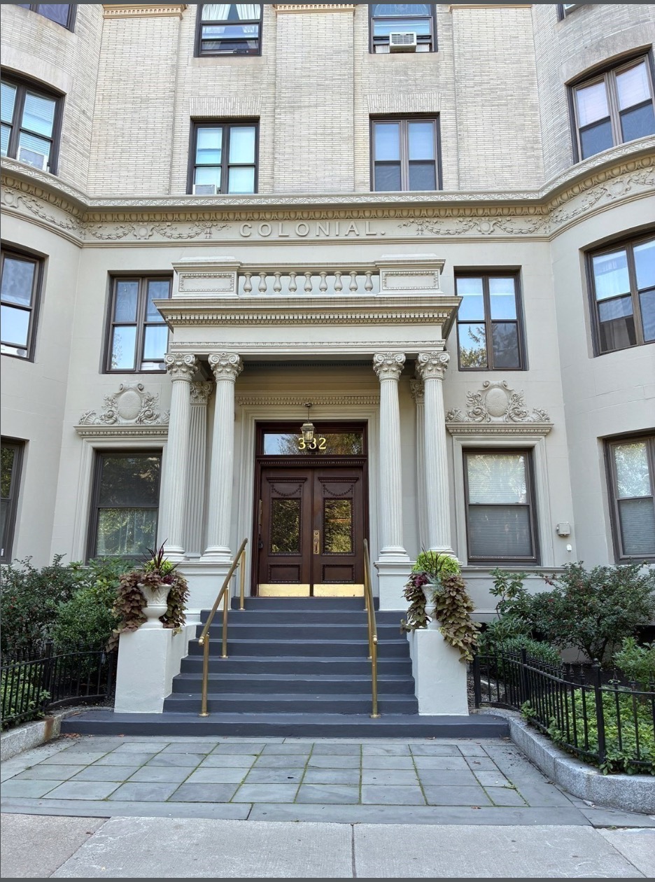 382 Commonwealth Ave - Back Bay